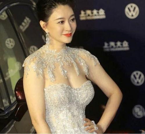 陈好走过光图片和照片,镜头下的意外风采